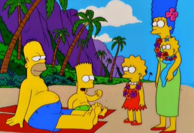 Simpsons Little Big Mom beach w leis